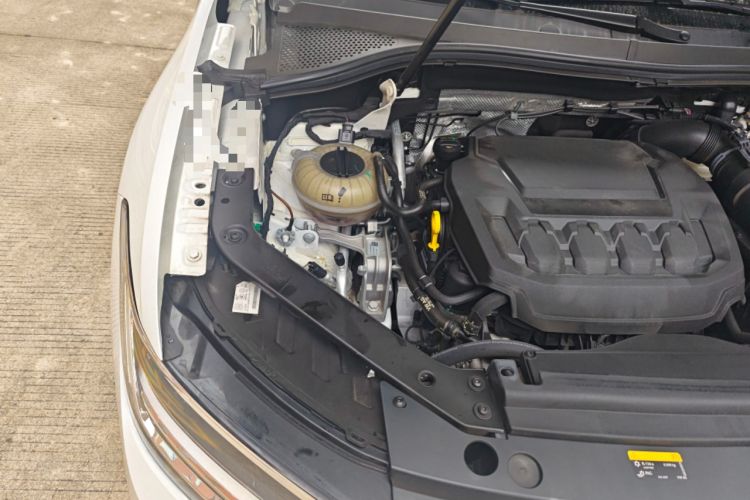 Used Volkswagen Tiguan X 2023 Revised Version 330TSI Two-Wheel Drive Enjoyment Edition Engine Bay Right