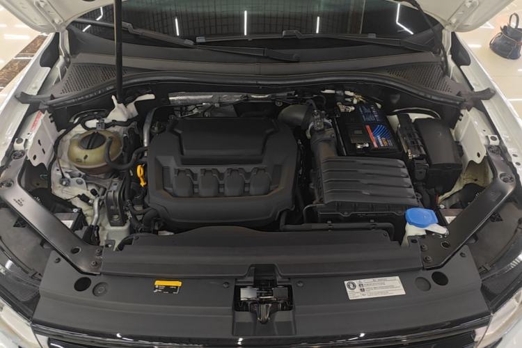 Used Volkswagen Tiguan X 2023 Facelift 330TSI Two-Wheel-Drive Prestige Flagship Edition Engine Bay