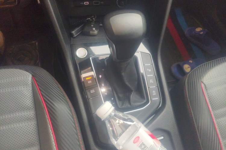 Used Volkswagen Tiguan X 2023 330TSI Two-Wheel-Drive Prestige Flagship Edition Gear Lever