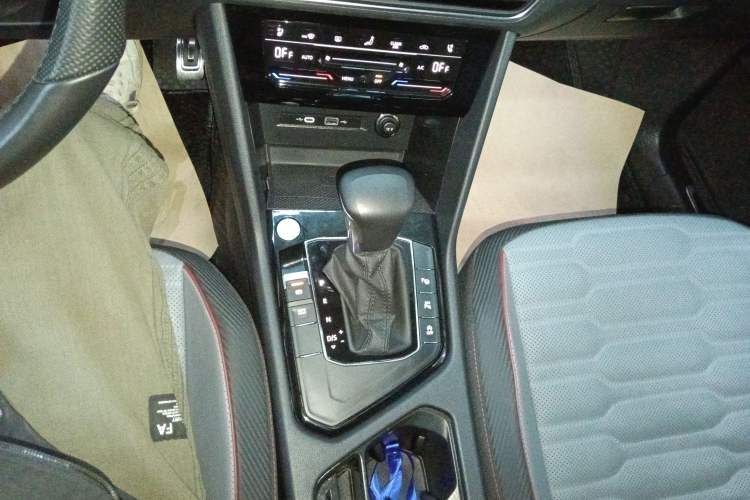 Used Volkswagen Tiguan X 2023 330TSI Two-Wheel-Drive Prestige Flagship Edition Gear Lever