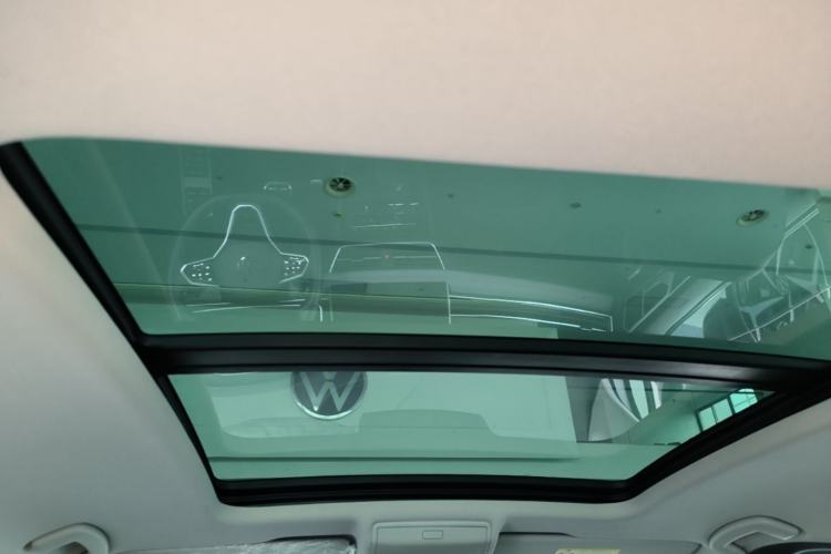 Used Volkswagen Tiguan X 2023 Revised Version 330TSI Two-Wheel-Drive Flagship Edition Headliner