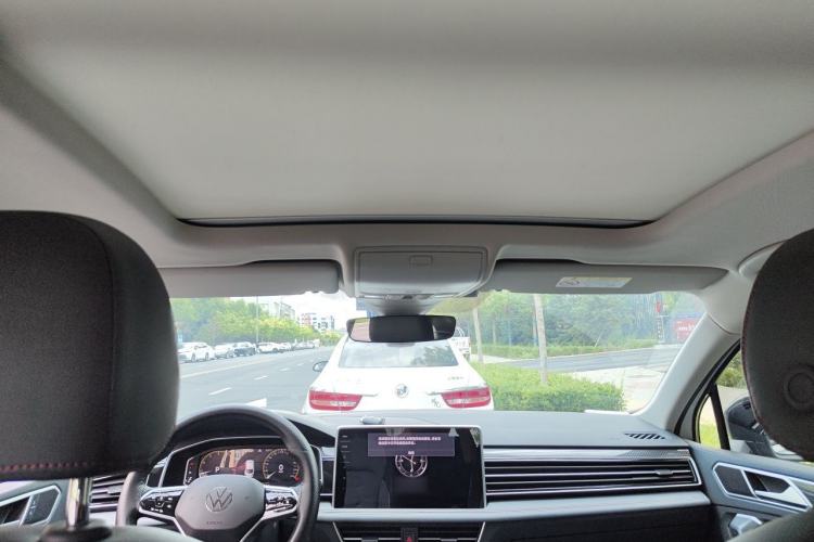 Used Volkswagen Tiguan X 2023 Revised Version 380TSI Four-Wheel Drive Flagship Edition Headliner
