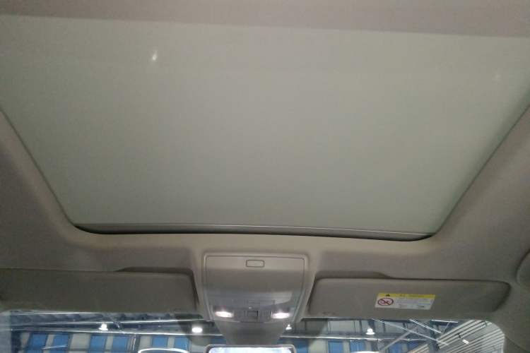 Used Volkswagen Tiguan X 2023 330TSI Two-Wheel-Drive Prestige Flagship Edition Headliner