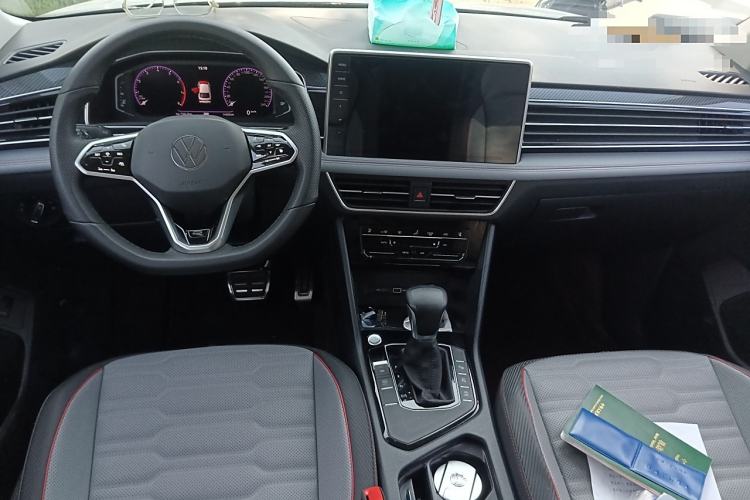Used Volkswagen Tiguan X 2023 330TSI Two-Wheel-Drive Prestige Flagship Edition Interior 2