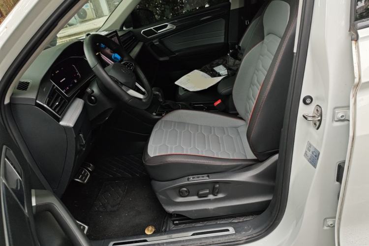 Used Volkswagen Tiguan X 2023 Facelift 330TSI Two-Wheel-Drive Prestige Flagship Edition Left Front Seat