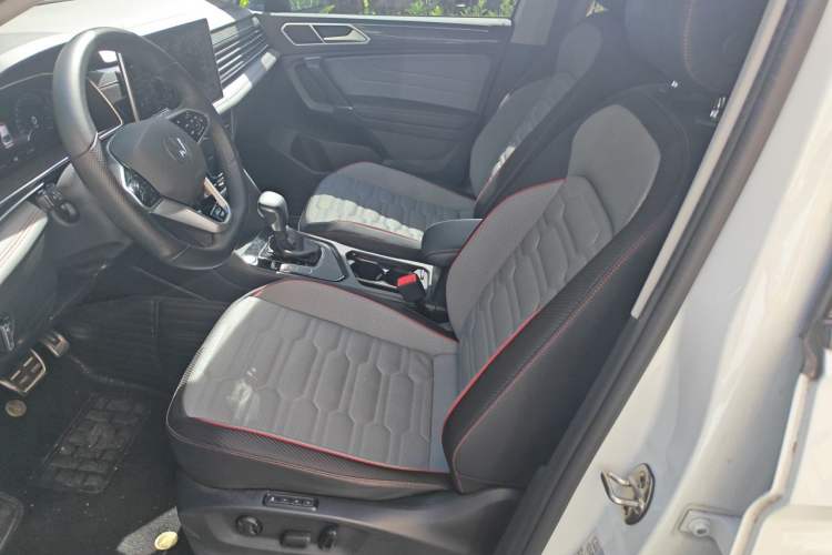 Used Volkswagen Tiguan X 2023 330TSI Two-Wheel-Drive Prestige Flagship Edition Left Front Seat