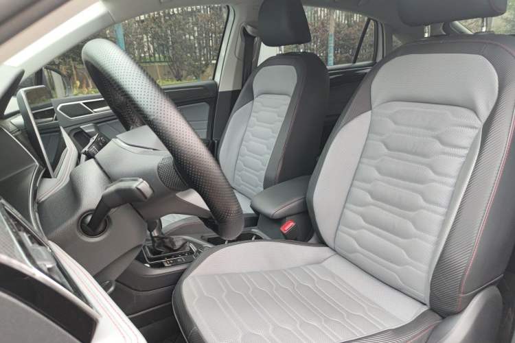 Used Volkswagen Tiguan X 2023 Revised Version 380TSI Four-Wheel Drive Flagship Edition Left Front Seat