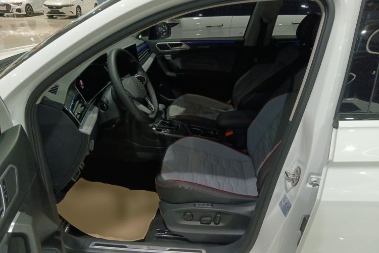 Used Volkswagen Tiguan X 2023 330TSI Two-Wheel-Drive Prestige Flagship Edition Left Front Seat