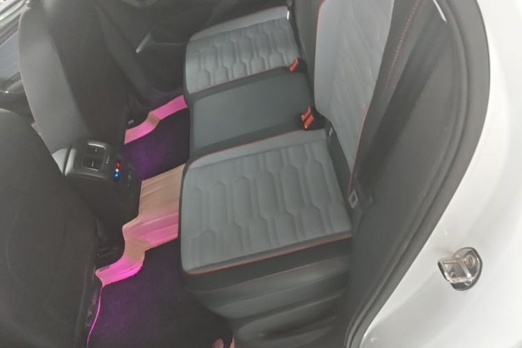 Used Volkswagen Tiguan X 2023 330TSI Two-Wheel-Drive Prestige Flagship Edition Left Rear Seat