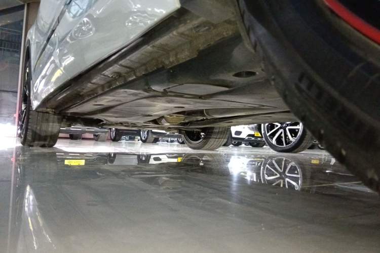 Used Volkswagen Tiguan X 2023 330TSI Two-Wheel-Drive Prestige Flagship Edition Left Side Sill