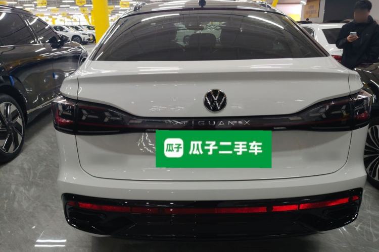 Used Volkswagen Tiguan X 2023 Revised Version 330TSI Two-Wheel-Drive Flagship Edition Rear