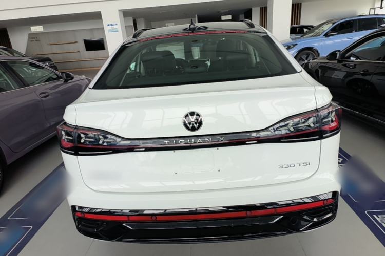 Used Volkswagen Tiguan X 2023 Revised Version 330TSI Two-Wheel-Drive Flagship Edition Rear