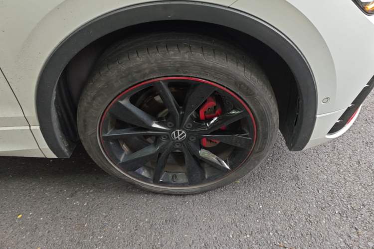 Used Volkswagen Tiguan X 2023 Facelift 330TSI Two-Wheel-Drive Prestige Flagship Edition Right Front Wheel Hub