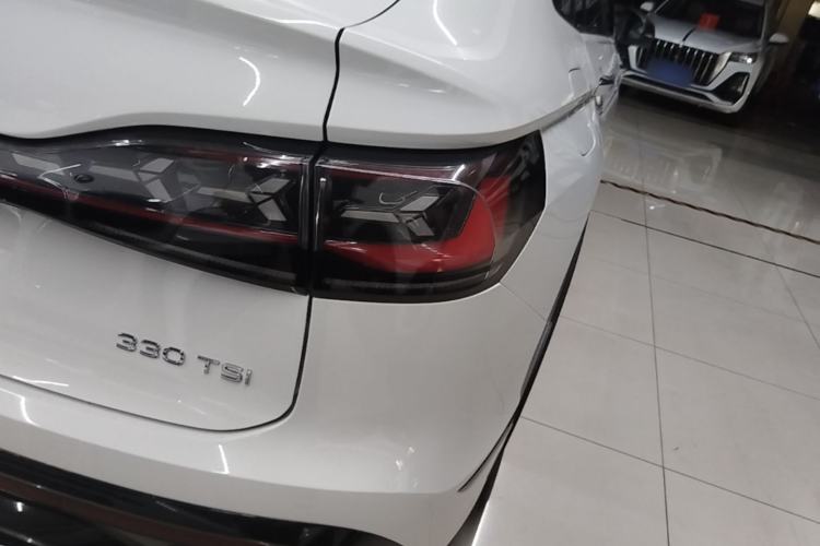 Used Volkswagen Tiguan X 2023 Revised Version 330TSI Two-Wheel-Drive Flagship Edition Right Rear Taillight