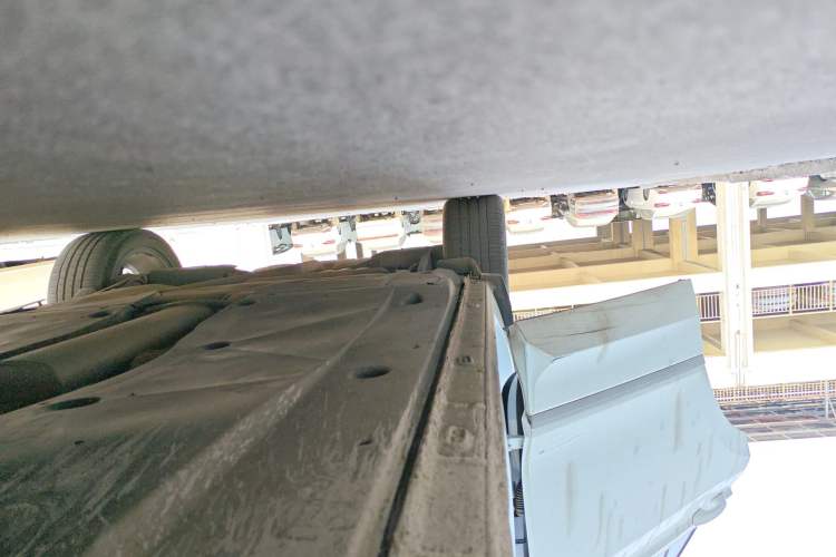 Used Volkswagen Tiguan X 2023 330TSI Two-Wheel Drive Luxury Edition Right Side Sill