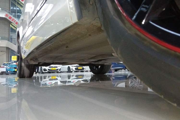 Used Volkswagen Tiguan X 2023 330TSI Two-Wheel-Drive Prestige Flagship Edition Right Side Sill