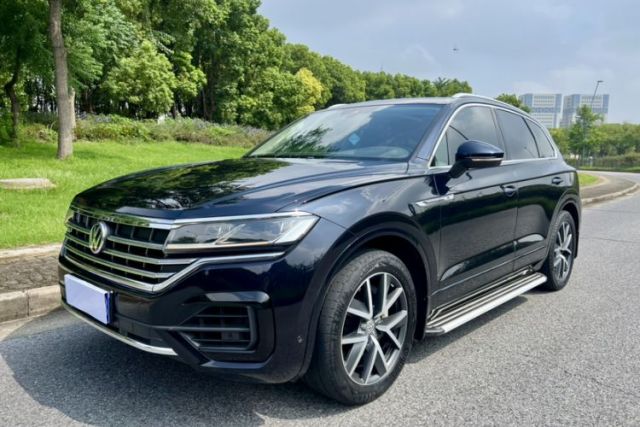 Ojetý Volkswagen Touareg 2019 3.0 TSI RuiFeng Edition China VI Standard
