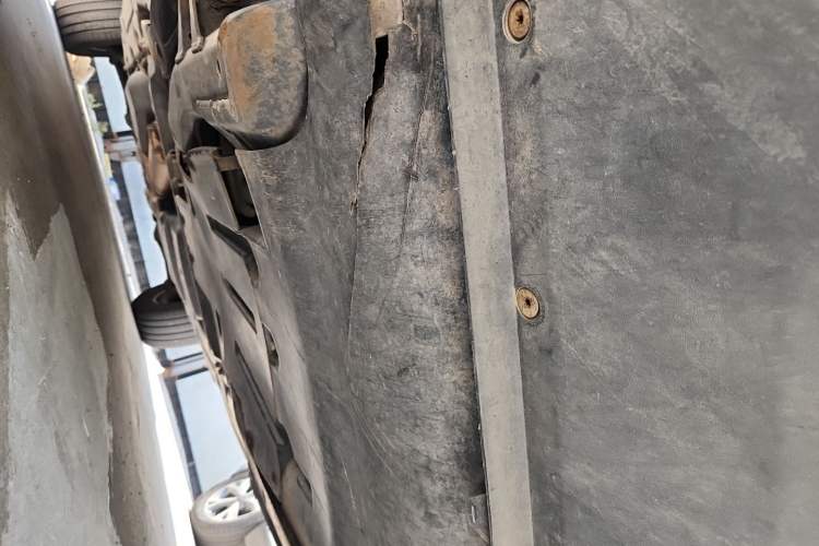 Used Volkswagen Touareg 2007 3.6L Luxury Model Chassis Front
