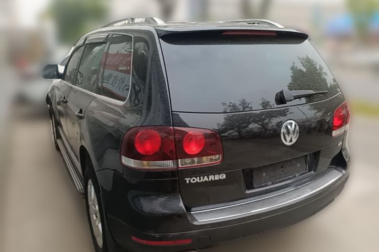 Used Volkswagen Touareg 2007 4.2L Top-of-the-Line Version Rear Left 45 Deg