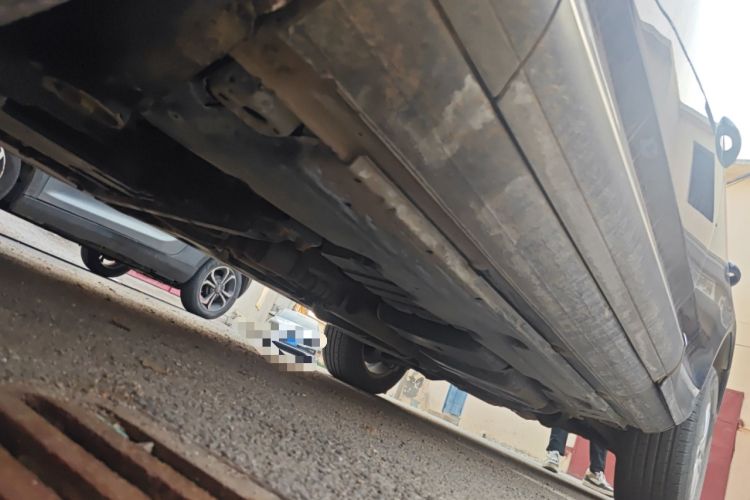 Used Volkswagen Touareg 2007 3.6L Luxury Model Chassis Front Left
