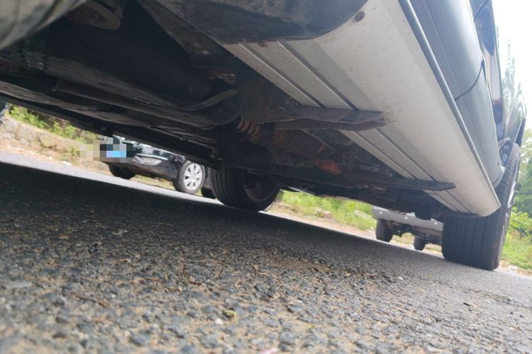 Used Volkswagen Touareg 2007 3.6L Standard Edition Chassis Rear Right