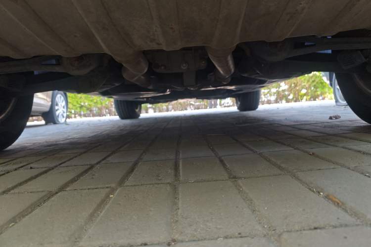 Used Volkswagen Touareg 2007 3.6L Top-Tier Version Chassis Rear