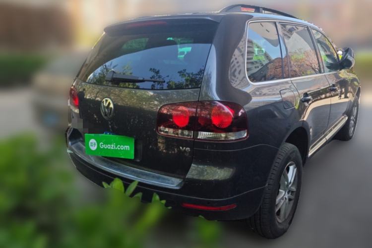 Used Volkswagen Touareg 2007 3.6L Top-Tier Version Rear