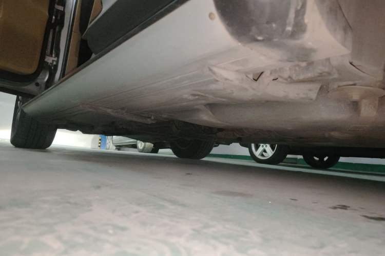 Used Volkswagen Touareg 2007 3.6L Luxury Model Chassis Rear Left