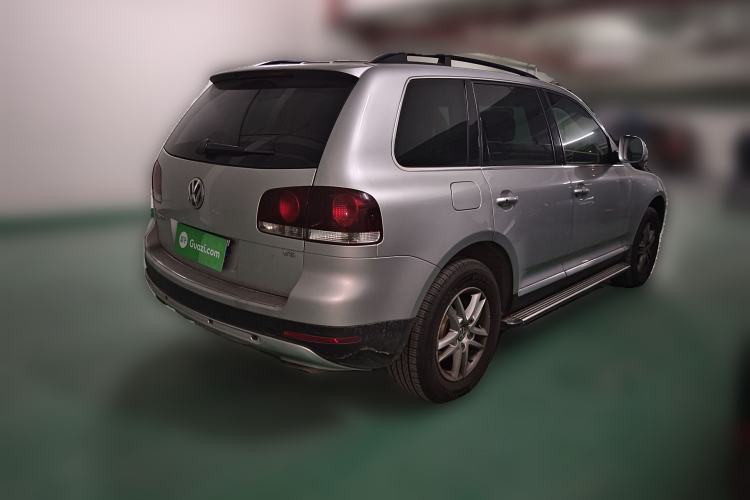 Used Volkswagen Touareg 2007 3.6L Luxury Model Rear Right 45 Deg