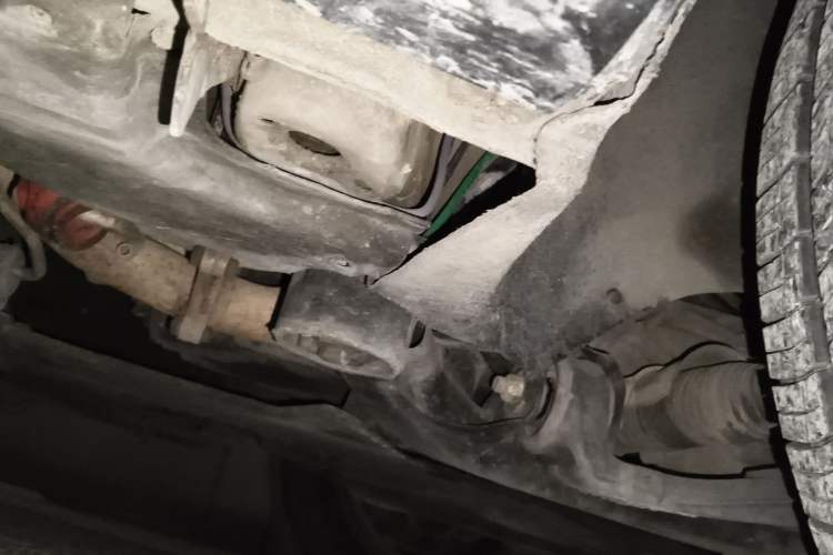 Used Volkswagen Touareg 2010 3.6 Limited Top-Trim Version Chassis Front Right