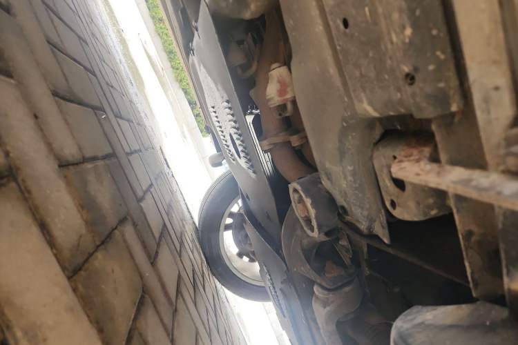 Used Volkswagen Touareg 2010 3.6 Limited Top-Trim Version Chassis Front Right
