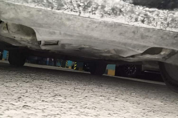 Used Volkswagen Touareg 2010 3.6 Limited Top-Trim Version Chassis Front