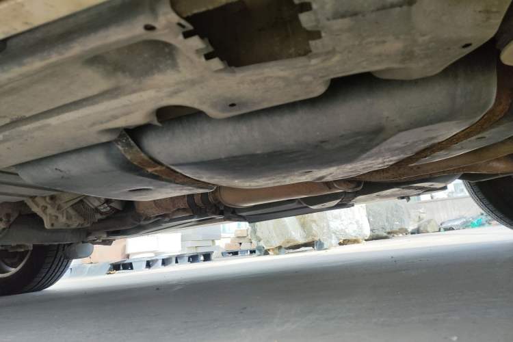 Used Volkswagen Touareg 2010 3.6 Limited Top-Trim Version Chassis Rear Left