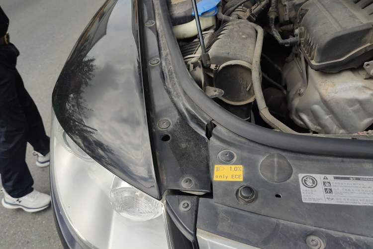 Used Volkswagen Touareg 2010 3.6 Limited Luxury Edition Engine Bay Right