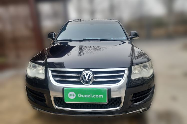 Used Volkswagen Touareg 2010 3.6 Limited Top-Trim Version Front