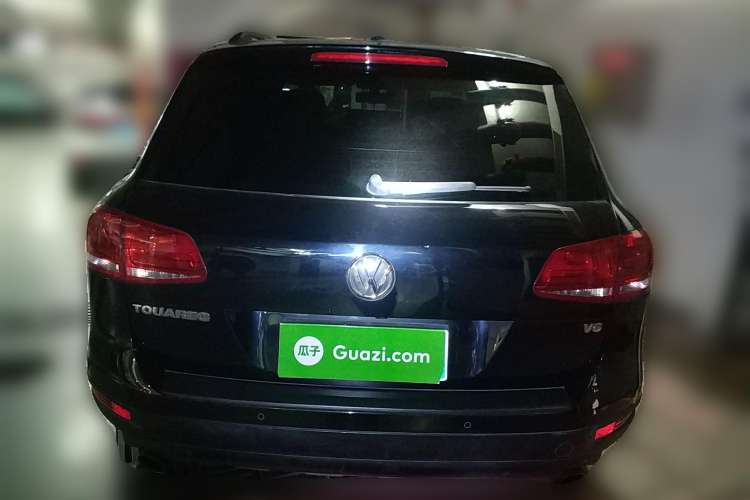 Used Volkswagen Touareg 2010 3.6 Limited Top-Trim Version Rear