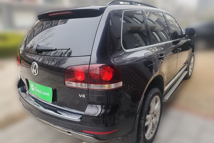 Used Volkswagen Touareg 2010 3.6 Limited Top-Trim Version Rear Right 45 Deg