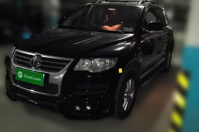 Used Volkswagen Touareg 2010 3.6 Limited Top-Trim Version