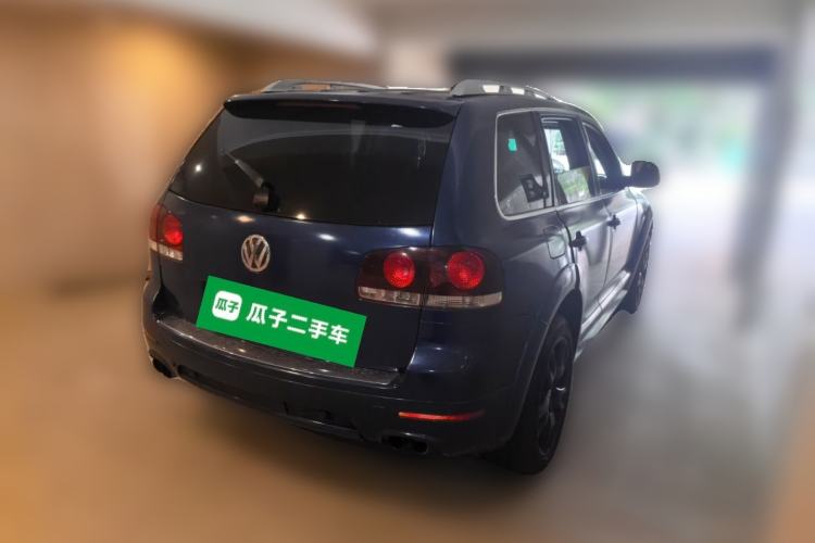 Used Volkswagen Touareg 2010 3.6 Limited Top-Trim Version Rear Right 45 Deg