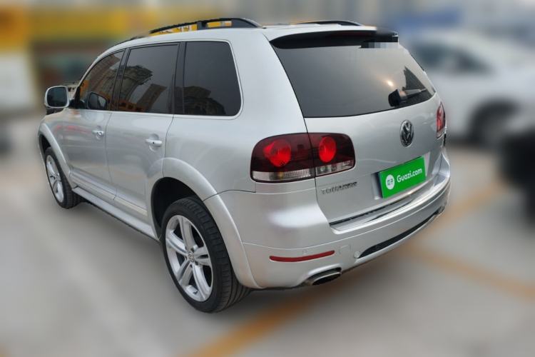 Used Volkswagen Touareg 2010 3.6 Limited Comfort Edition Rear Left 45 Deg
