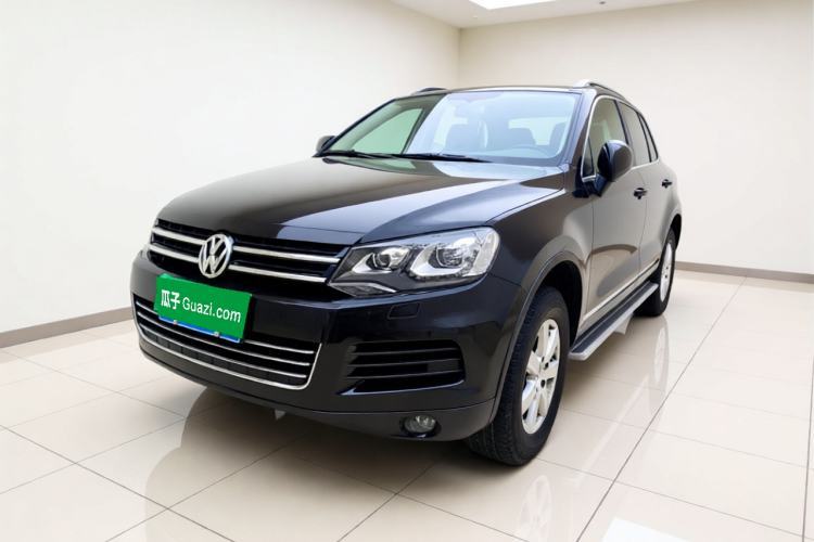 Volkswagen Touareg 2011 3.0 TSI Standard Version d’occasion Guazi used car, China used car export, Used car for sale, Used  cars, Cheapest cars for sale