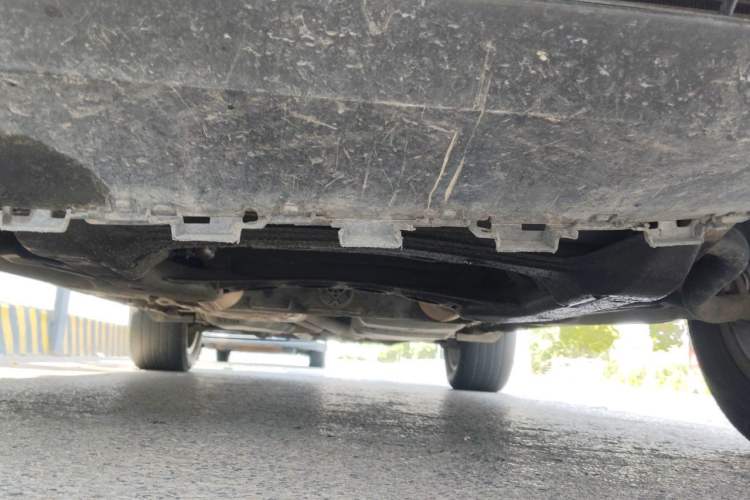 Used Volkswagen Touareg 2011 3.0 TSI Standard Version Chassis Front