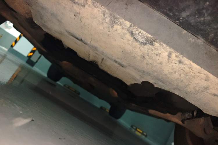 Used Volkswagen Touareg 2011 3.0 TSI Standard Version Chassis Front
