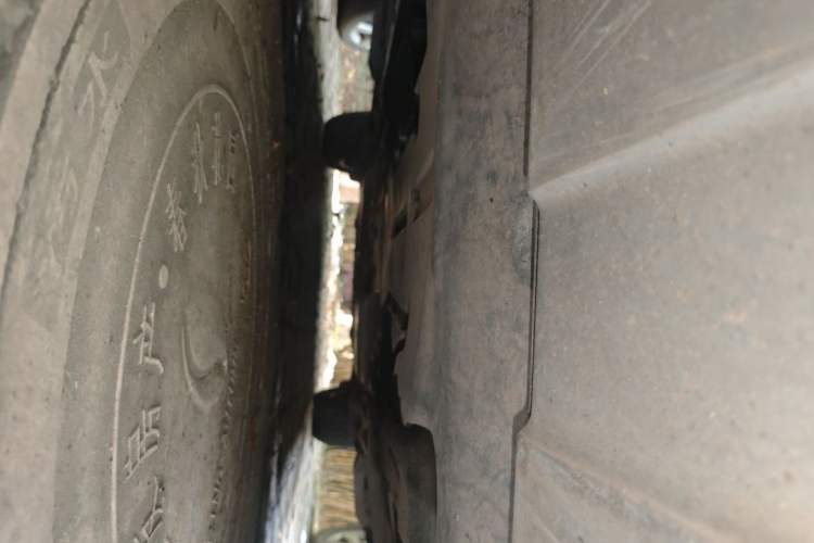 Used Volkswagen Touareg 2011 3.0 TSI High-End Version Chassis Front