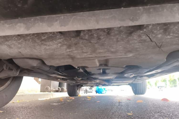 Used Volkswagen Touareg 2011 3.0 TSI Comfort Version Chassis Front
