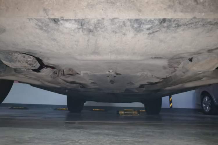Used Volkswagen Touareg 2011 3.0 TSI Comfort Version Chassis Front