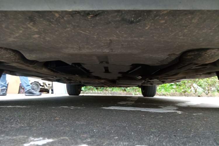 Used Volkswagen Touareg 2011 3.0 TSI Standard Version Chassis Front