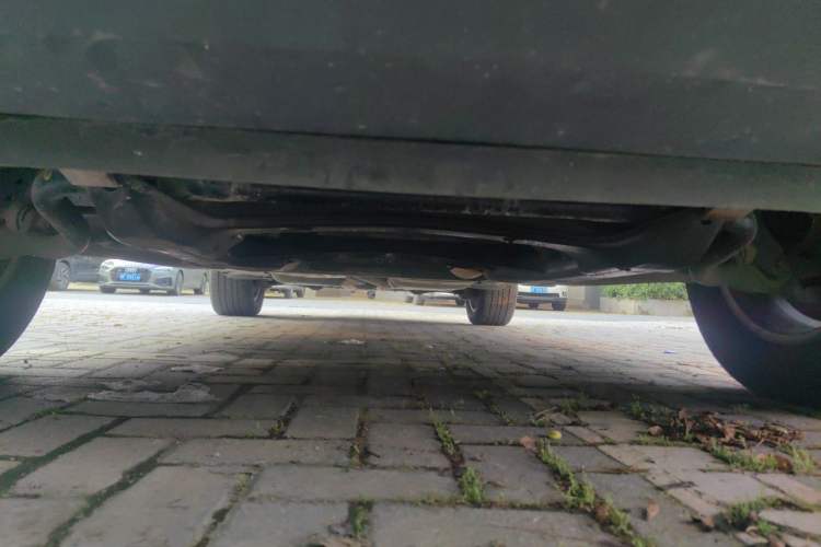 Used Volkswagen Touareg 2011 3.0 TSI Comfort Version Chassis Front