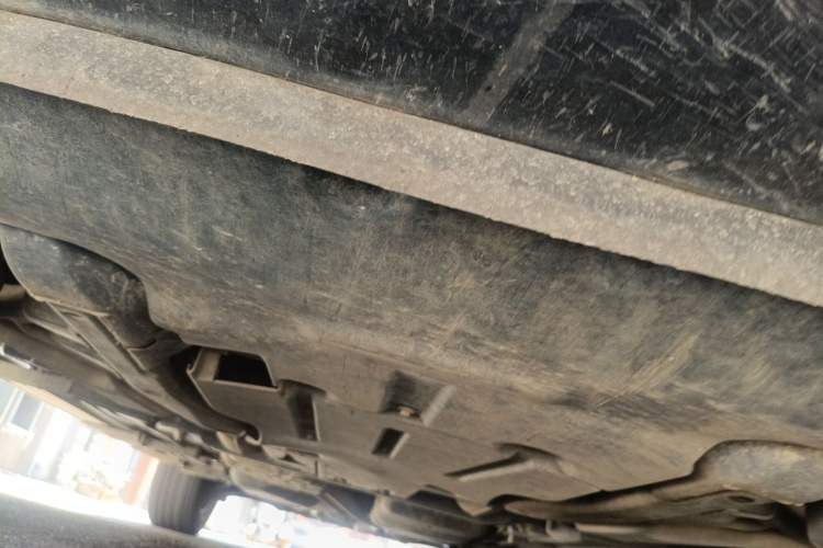 Used Volkswagen Touareg 2011 3.0 TSI Comfort Version Chassis Front