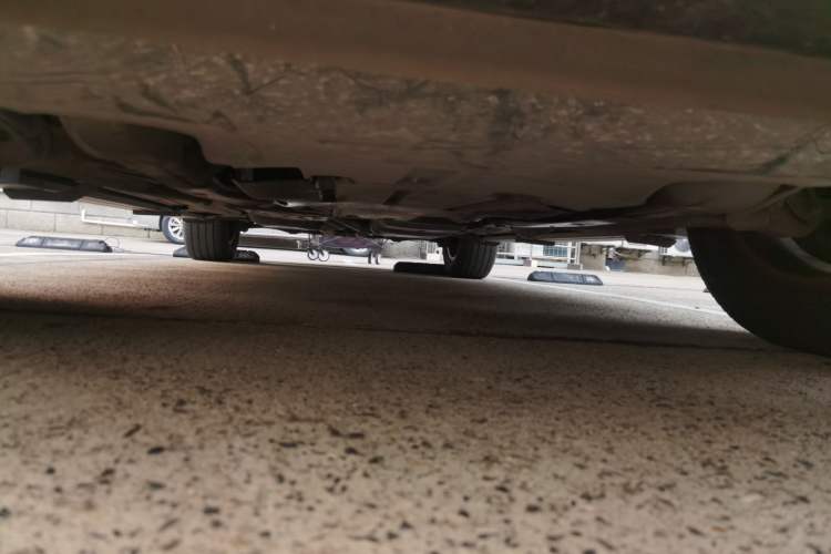 Used Volkswagen Touareg 2011 3.0 TSI Comfort Version Chassis Front